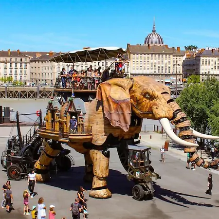 Beautiful Stacaravan Кемпинг