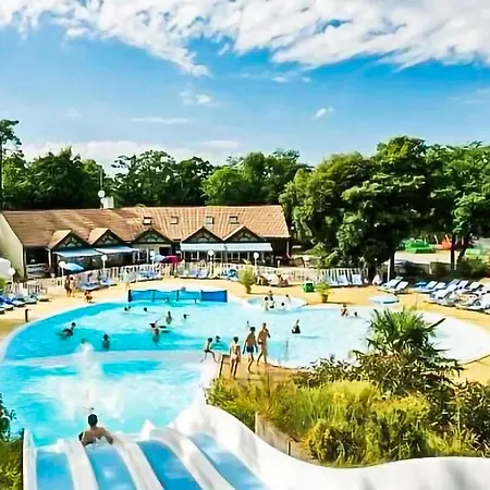 Beautiful Stacaravan In Brevin Les Pins Parque de Campismo 3*