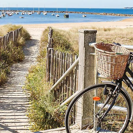 Beautiful Stacaravan Кемпинг Сен-Бревен-ле-Пен