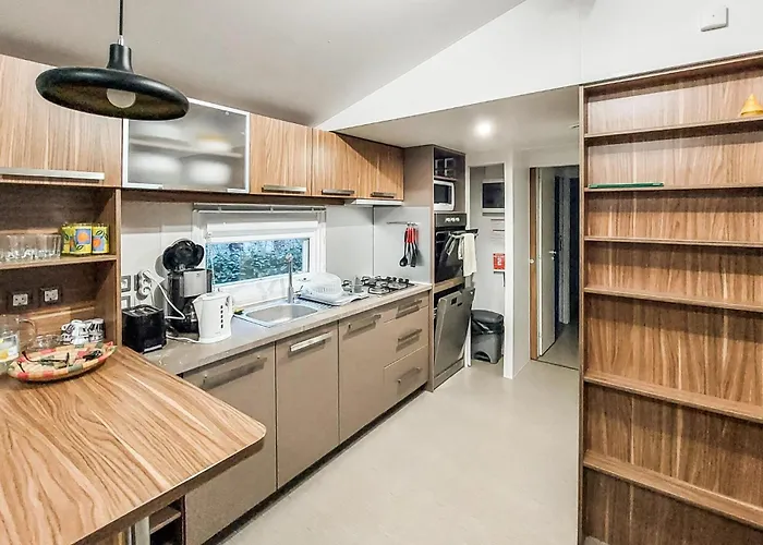 Beautiful Stacaravan Kemp 3*