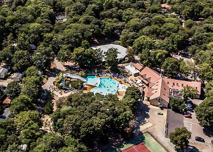 Beautiful Stacaravan Saint-Brévin-les-Pins